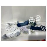 Feetures High Performance Athletic Sock Lot