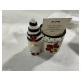 DEMDACO Mom Gnome Stoneware Planter 3x3