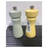 Cole And Mason Salt And Pepper Mill Set Green...
