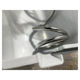 GE WR29X10098 Ice Bucket Assembly $85.00