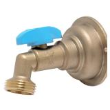 SharkBite 24621LF 34 Hose Bibb Push-to-Connect