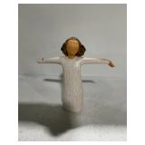 Willow Tree Woman With Arms Outstretched Figurine