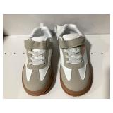 Carters Toddler Girls Sneaker Size 12