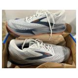 Brooks Adrenaline GTS Running Shoes Size 10