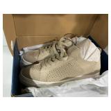 White Mountain Knit Sneakers Beige