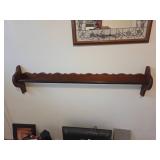 Wall-Mounted Wooden Quilt or Blanket Shelf With Sc