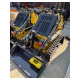 2025 Land Hero LDH-T460-CEM Mini Skid Steer