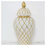 Ceramic Ginger Jar with Lid   White & Gold (Lager)