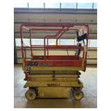 JLG 1932E2 Electric Scissor Lift
