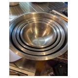 (4) stainless nesting bowls