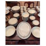Lexox China set