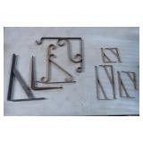 10 Metal Wall Brackets in Various Designs and Size
