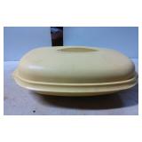 Three-Piece Yellow Plastic Microwave Cooking Tray