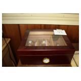 Cigar humidor