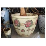 Table lamps, planters, & more