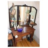 Bed, Desk, Mirror, Chair