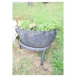 Cast iron kettles & garden statues