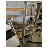 Aluminum Step Ladders Aluminum Step Ladders