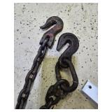 Chains with Hooks Chains with Hooks