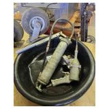 Grease Guns & Oil Pan Grease Guns & Oil Pan