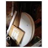 Round Plastic Tables & More