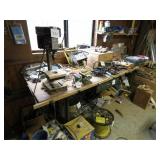 Work Bench with Vise