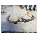 Log Grabs, Chain Section