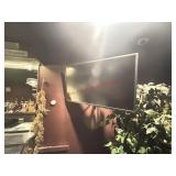 40' LG TELEVISION