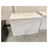 ELECTROLUX 40' CHEST FREEZER - WORKING