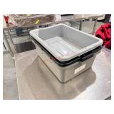 LOT - BUS TUBS