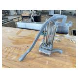 WALL MOUNTED FRY CUTTER
