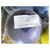 LOT - BOWLING BALLS