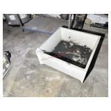 PLASTIC FLOOR SINK - 24 X 24