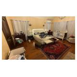 Los Angeles Abandoned Contents & Designer Goods Auction