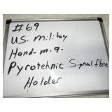 US Military Hand-M-9 Pyrotechnic Signal Flare Hldr