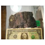 Rock Slab Black Pink