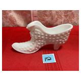 VTG FENTON MILK GLASS SHOE