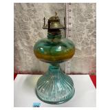 ANTIQUE QUEEN ANNE NO. 2 OIL LAMP