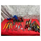 Nice lot of pliers, screwdrivers and so much more