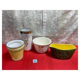 Vtg Flower Pots