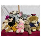 Fun Lot of stuffed animals