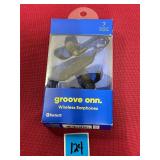 groove onn wireless earphones