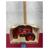1/16 scale Farmall F20 tractor