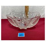 Vtg Anchor Hocking Renaissance leaf bowl