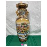Satsuma-themed Oriental Vases