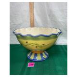 Pfaltzgraff Pistoulet Footed Bowl
