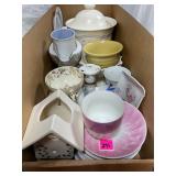 Vintage Mixed Floral Porcelain & China Dishes Lot