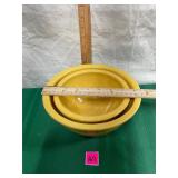 Vtg Pfaltzgraff Yellow Nesting Bowls