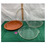 Vtg. Pie plates
