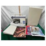 Vtg Viking Husqvarna Sewing Machine-works